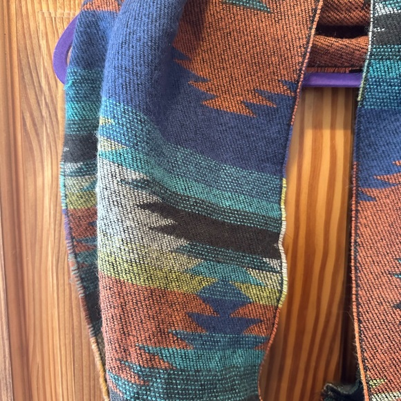 Aztec infinity scarf - Picture 3 of 3